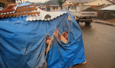 Musanze: Umuryango w’abantu 8 wararaga mu ihema washakiwe aho kuba