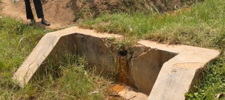 Rwamagana: Umukire yafunze inzira igana ku iriba ry'amazi bavomagaho