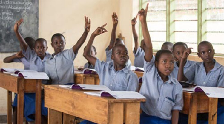 Haracyari icyuho mu bana bari hagati y'imyaka 14 na 16 batarangiza amashuri abanza