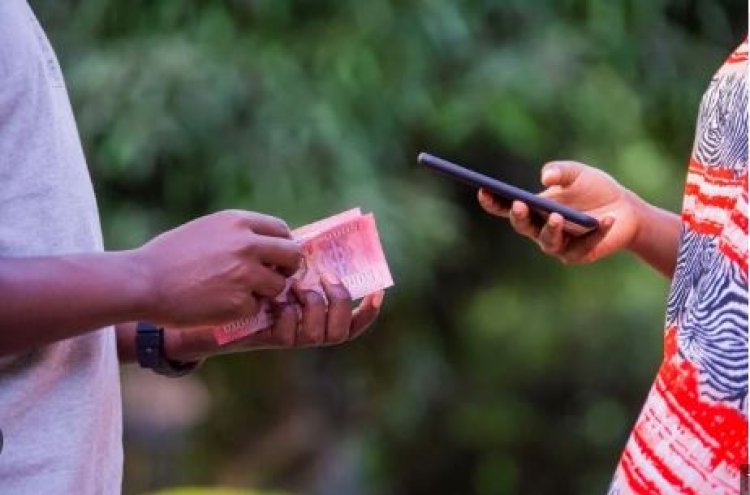 Barasaba ko ibiciro byo guhererekanya amafaranga mu buryo bw'ikoranabuhanga byagabanywa