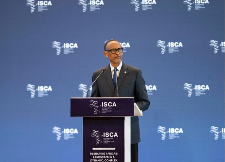 Mu gihe kinini gishize, umutekano wacu wagiye ufatwa nk’umutwaro wo kwikorerwa n’abandi - Perezida Kagame