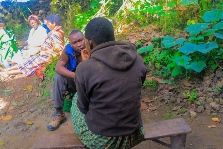 Yajyaga amusambanya yabivuga nyina ntabyemere: Umugabo w'imyaka 40 yafashwe asambanya umwana we