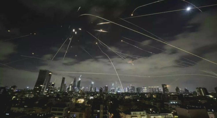 Intambara ya Israel na Iran: Ibihugu bikomeye bikomeje gucyura abaturage babyo