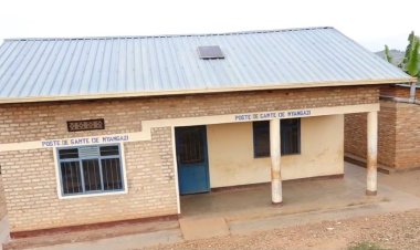 Huye: Barasaba ko poste de sante begerejwe zakora icyo zashyiriweho