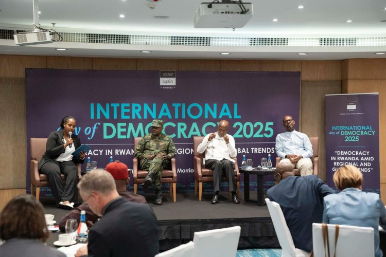 “Ibidutanya ntibikwiye kudusenya, bikwiye kutubera inzira ikomeza demukarasi yacu.” Ubutumwa bwa Never Again Rwanda.