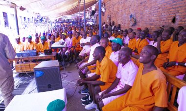 RCS yashyizeho gahunda nshya ifasha abasura ababo bari mu magororero