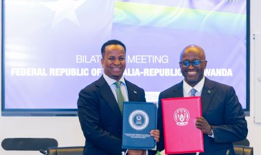 U Rwanda na Somalia byasinyanye amasezerano y’ubutwererane mu nzego eshanu