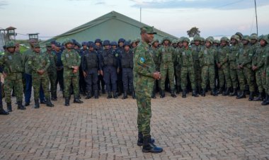 Maj Gen Alex Kagame yashimye abasirikare n'Abapolisi bari mu bikorwa byo kugarura amahoro mu ntara ya Cabo Delgado