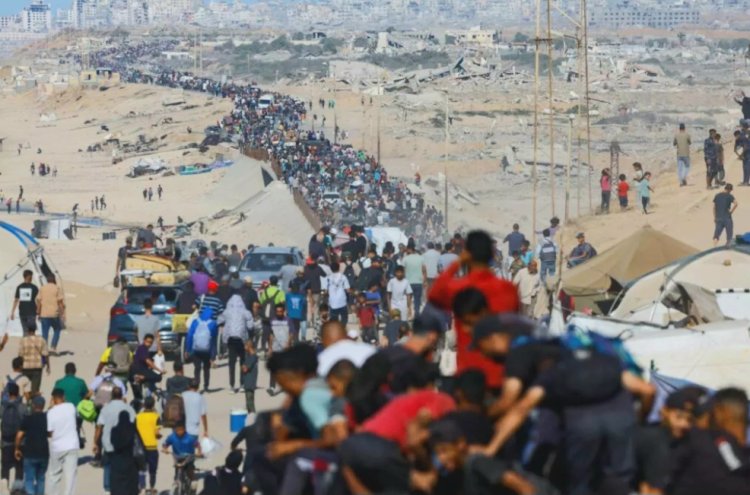 Israeli na Hamas: Abatuye Gaza batangiye gusubira mu byabo, ab'Israeli nabo biteguranye igishika iminsi mikuru