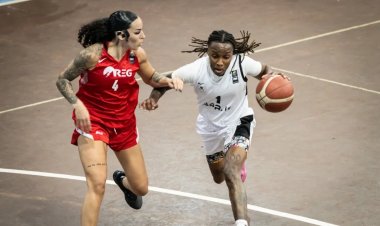 BASKETBALL:  ikipe ya APR WBBC yegukanye igikombe cya Zone 5 itsinze REG WBBC.