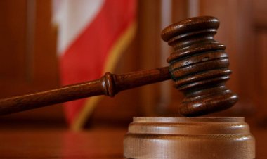 Abantu 8 barimo Umuyobozi mukuru bakatiwe urwo gupfa