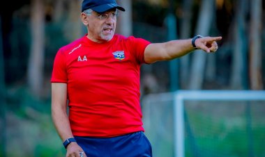 Adel Amrouche yareze ferwafa muri FIFA