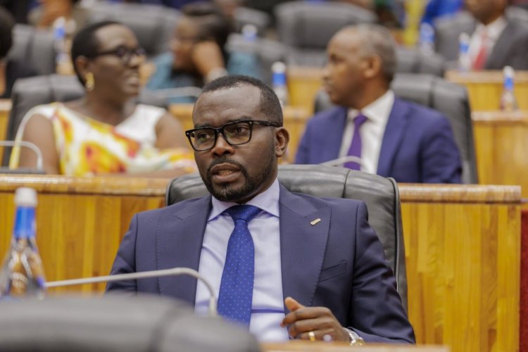 Ingaruka zo gufungwa k'umuyobori wa Hormuz ku Rwanda n'isi muri rusange