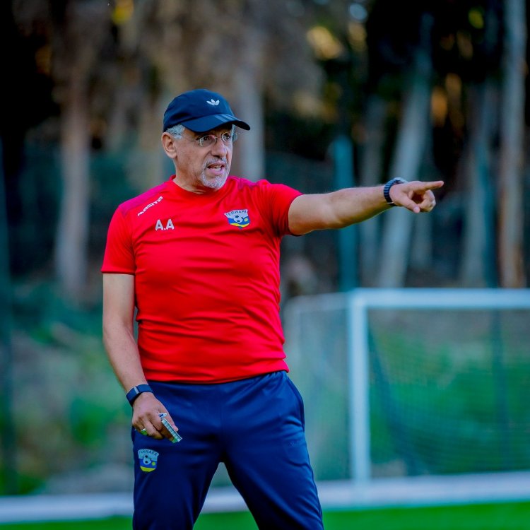 Adel Amrouche yareze ferwafa muri FIFA