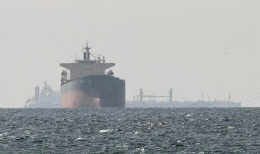 Amerika yafunze inzira z’amazi kuri Iran, Amahanga yatangiye kwikanga intambara yagutse