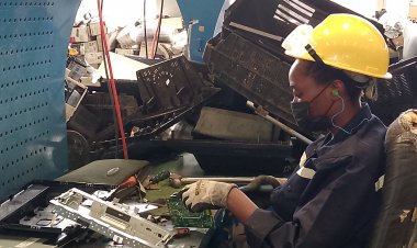 REMA yaburiye Abanyarwanda ku myanda y’ikoranabuhanga ishobora kubahindukira uburozi