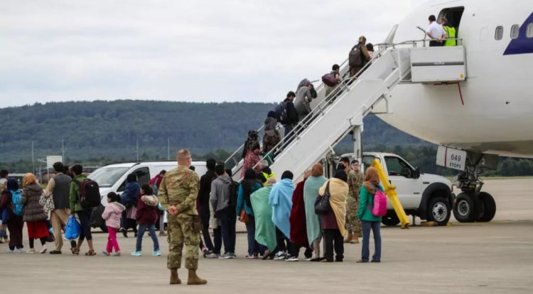 EU igiye kuganira n’Abatalibani ku kwirukana Abanyafghanistan bahahungiye
