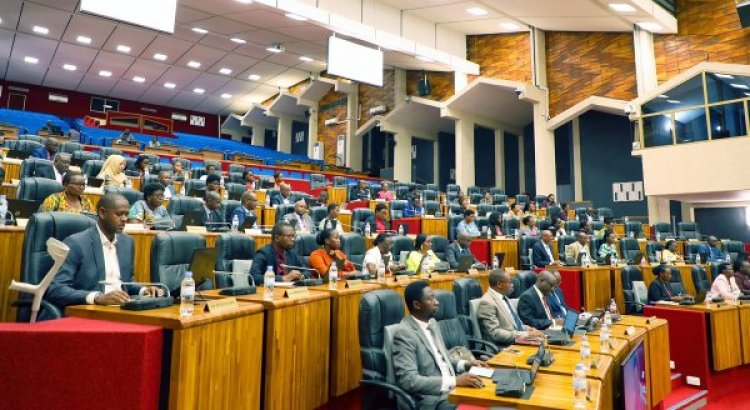 Abadepite bagiye gukora ingendo zigamije kureba ibibazo byugarije urwego rw'ubuhinzi mu gihugu