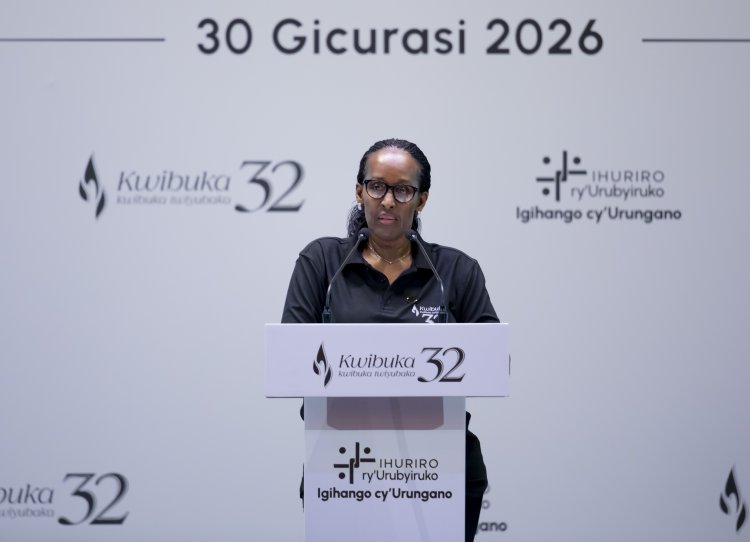 “Hari abagiye badusangiza ubuhamya, ukumva ukuntu imiryango yabo igikomeye kuri ya ngengabitekerezo twita iyo ku ishyiga.” Madamu Jeannette Kagame