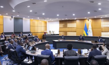 Impinduka zikomeye muri Guverinoma: Minisiteri y’Ibikorwaremezo n’iy’Ubucuruzi n’Inganda mu hashyizwe abayobozi bashya